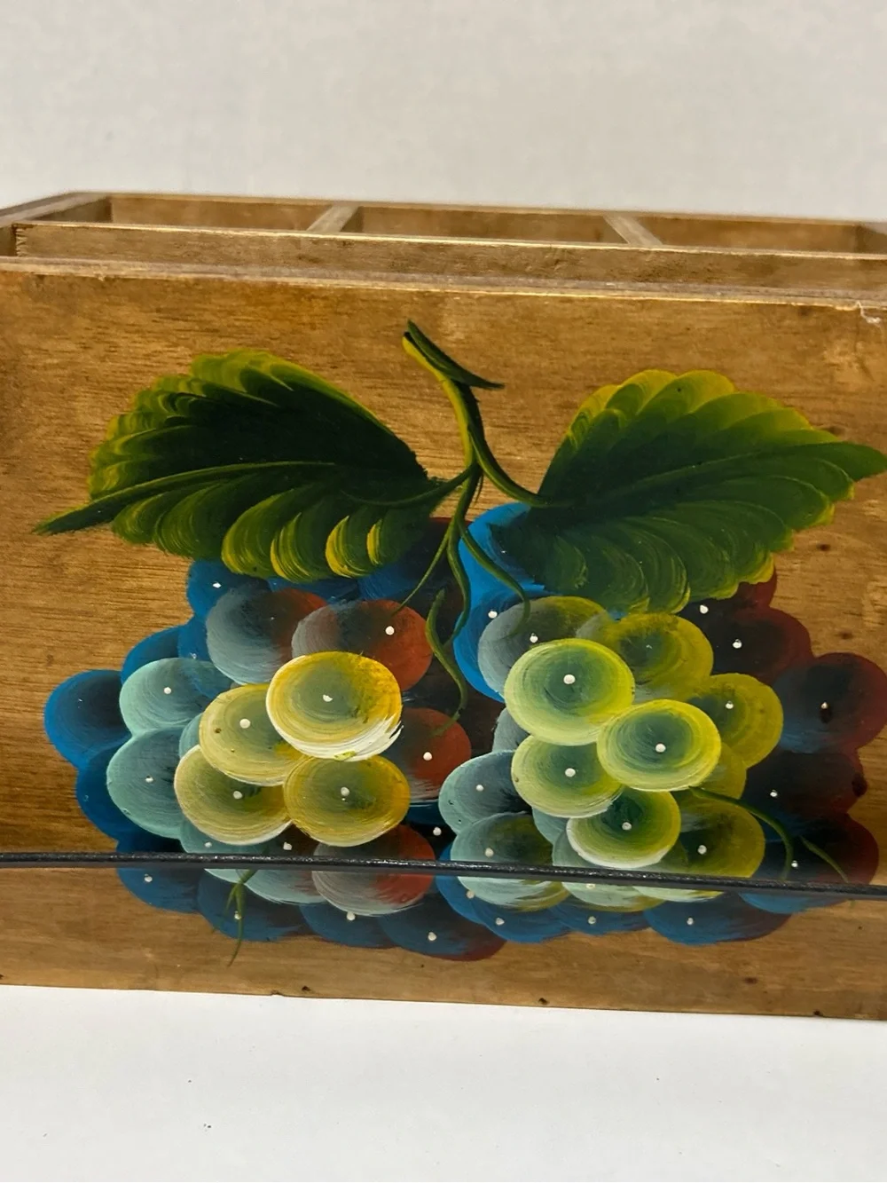 Vtg Hand-Painted Wooden Serving Utensil Caddy with Grapevine Design